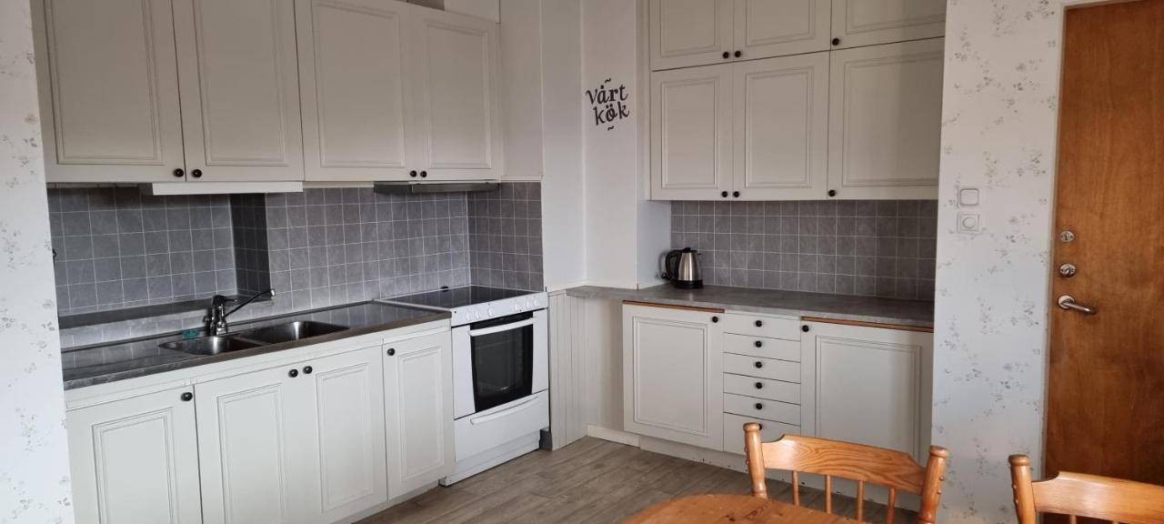 Kungsgatan 30 Apartment Amal Ngoại thất bức ảnh